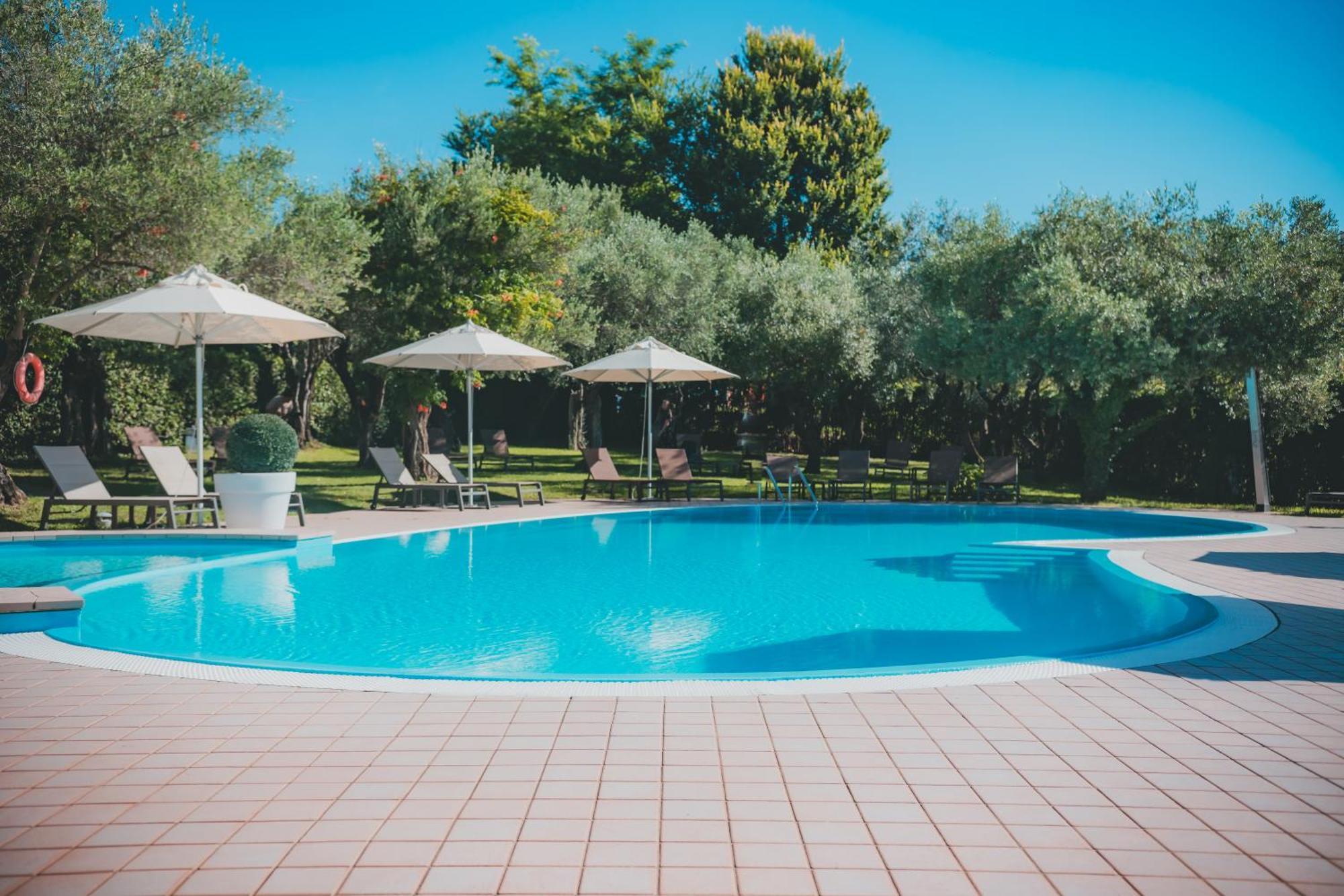 Ahg Riva Del Sole Hotel - Adults Only Moniga del Garda Zewnętrze zdjęcie