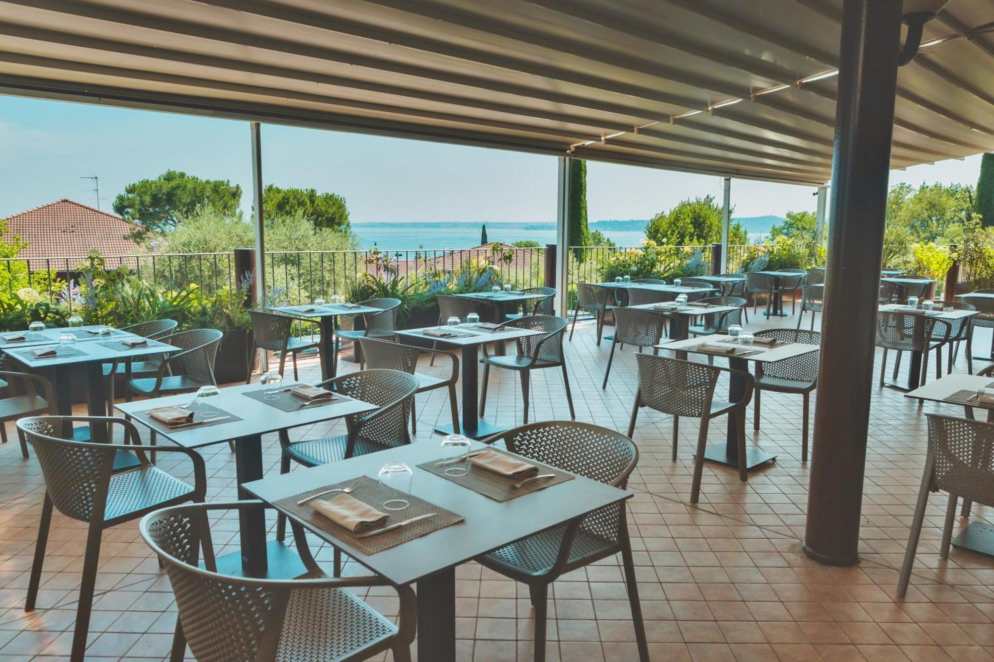 Ahg Riva Del Sole Hotel - Adults Only Moniga del Garda Zewnętrze zdjęcie